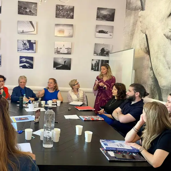 atelier-traducere Atelier traducere elena - romana Greaca cu Eva